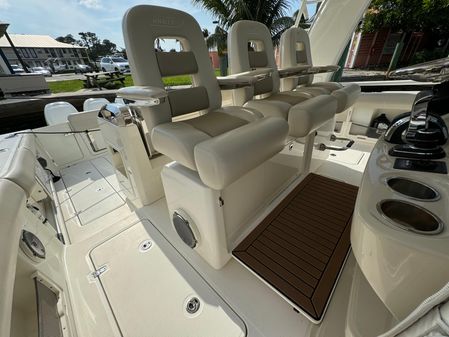 Boston Whaler 420 Outrage image