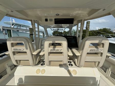 Boston Whaler 420 Outrage image