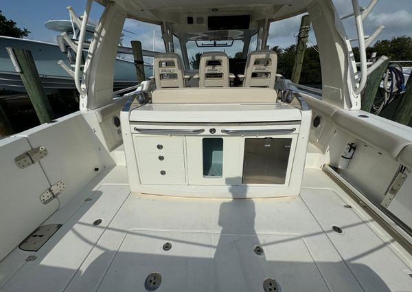 Boston Whaler 420 Outrage image