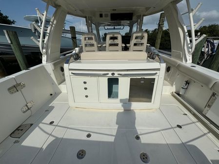 Boston Whaler 420 Outrage image