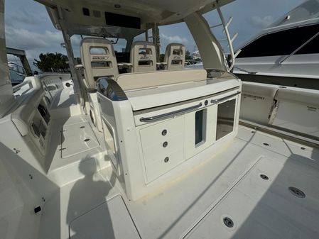 Boston Whaler 420 Outrage image