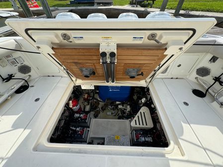 Boston Whaler 420 Outrage image