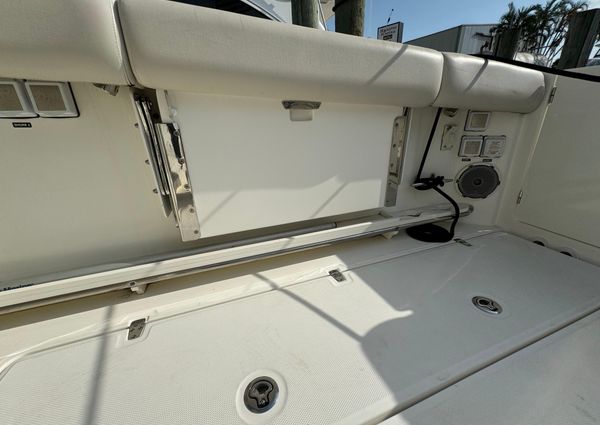 Boston Whaler 420 Outrage image