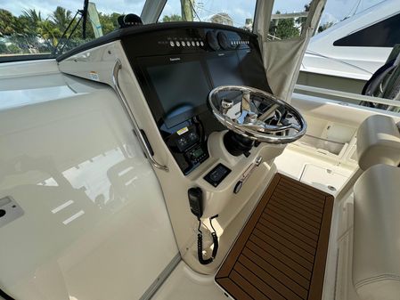 Boston Whaler 420 Outrage image