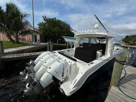 Boston Whaler 420 Outrage image