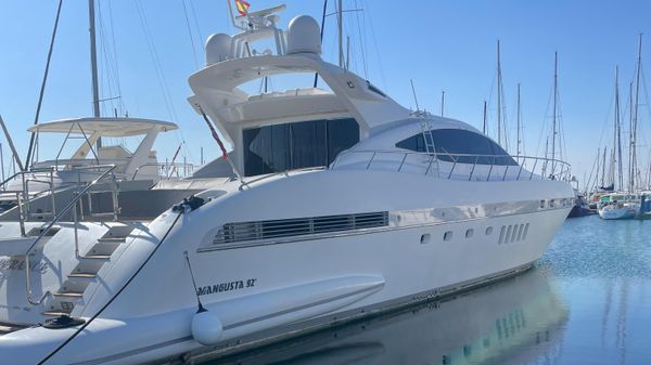 Mangusta 92