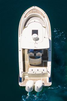 Chris-Craft Center Console image