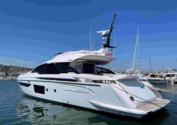 Azimut S8 image