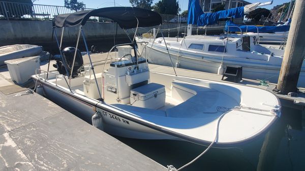 Boston Whaler 190 Montauk