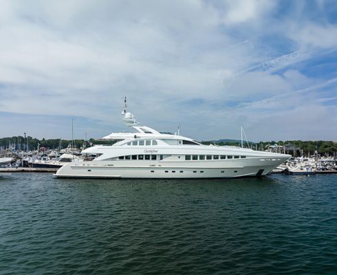 Heesen 44m - main image