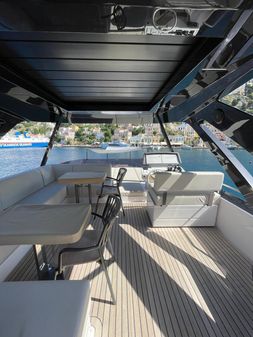 Ferretti Yachts 720 image