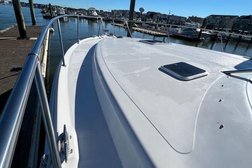 Sea Ray 370 Express Cruiser w 800 HRS image