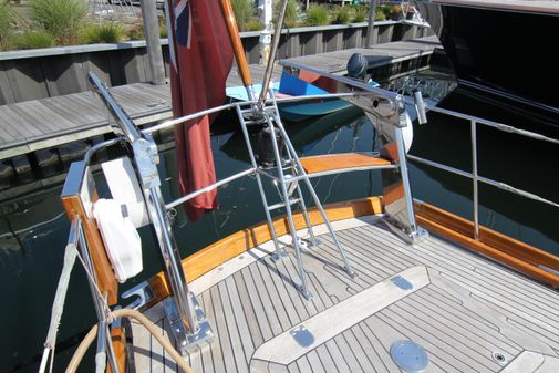 Nautor Swan 76 image