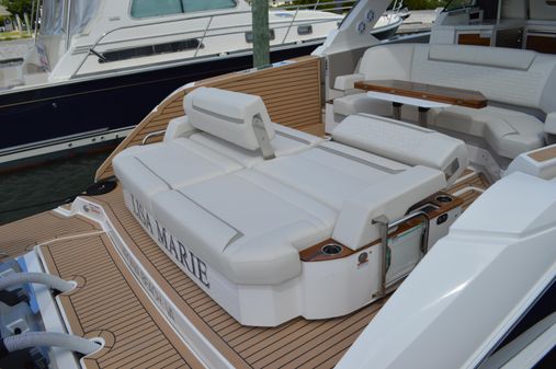 Tiara Yachts 48 LS image