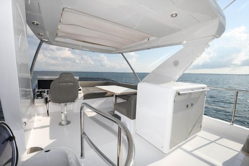 Azimut 50 Flybridge image