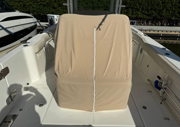 Boston-whaler OUTRAGE image