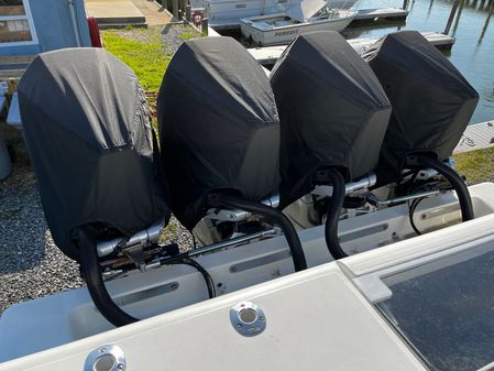 SeaVee Center Console with 2021 repower image