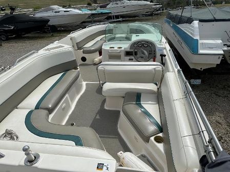 Bayliner RENDEZVOUS image