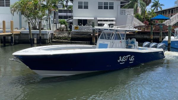 Invincible 42 Open Fisherman