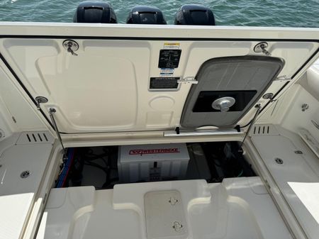 Boston Whaler 345 Conquest image