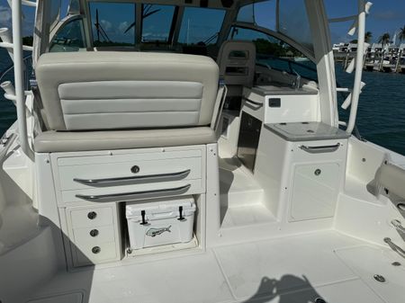 Boston Whaler 345 Conquest image