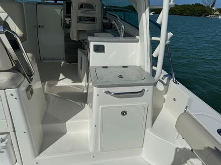 Boston Whaler 345 Conquest image