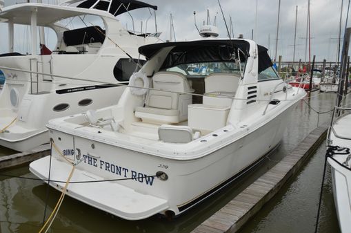 Sea Ray 330 Express Cruiser image