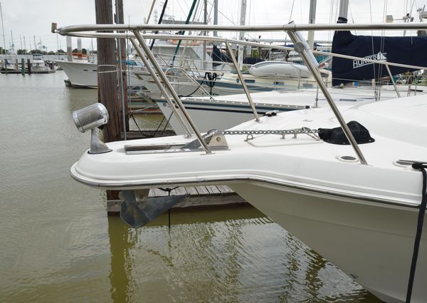 Sea Ray 330 Express Cruiser image