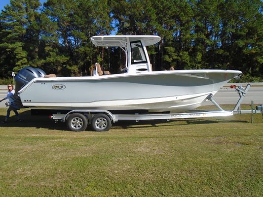 Sea Hunt 275SE - main image