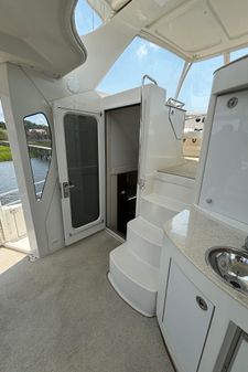 Carver 43 Motor Yacht image