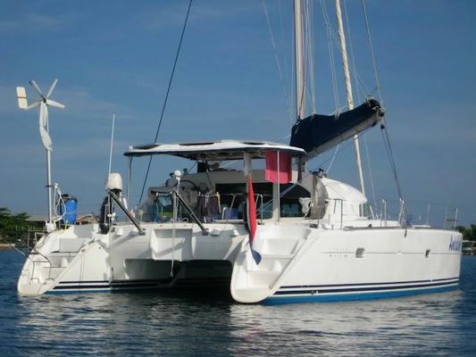 Lagoon 410 S2 - main image