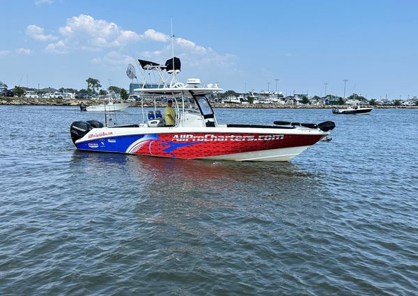 Boston-whaler 320-OUTRAGE image