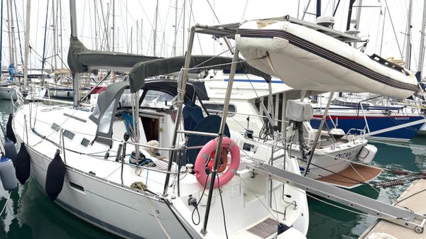 Beneteau Oceanis Clipper 373 