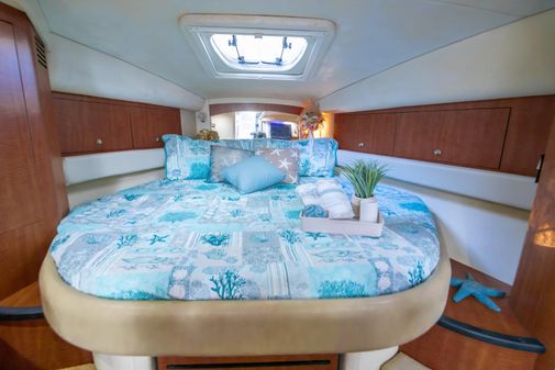 Sea-ray 340-EXPRESS-CRUISER image