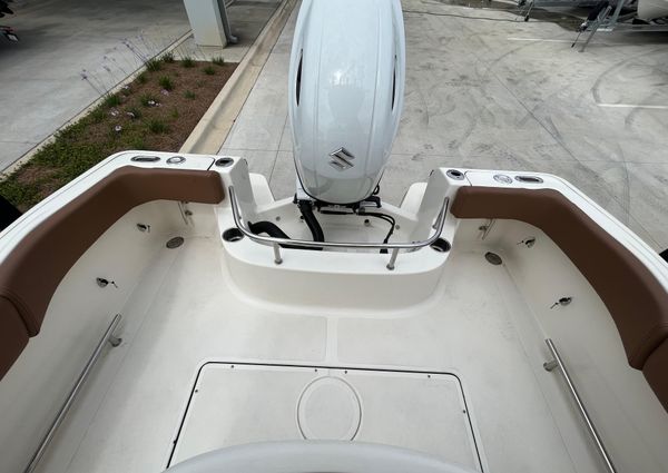 Pioneer 222-SPORTFISH image