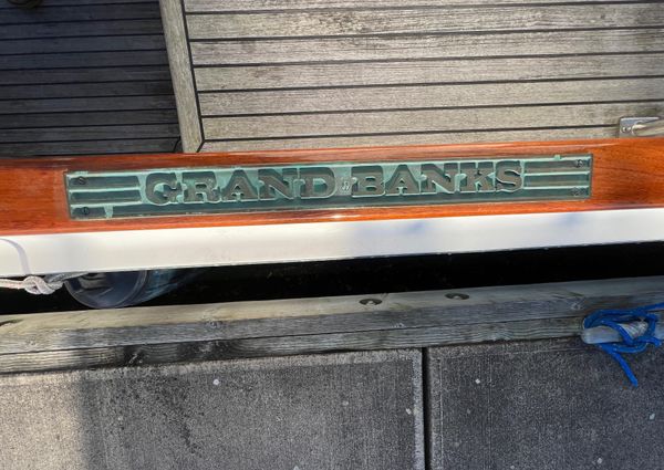 Grand-banks 32 image