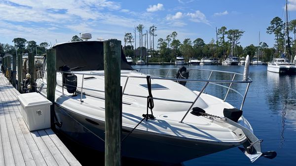Sea Ray 410 Express Cruiser