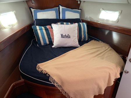 Beneteau 423 image