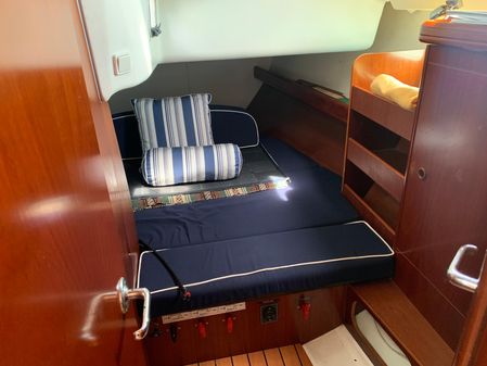 Beneteau 423 image