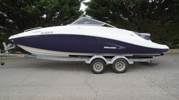 Sea-Doo Sport Boats 230 Challenger 