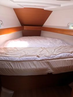 Jeanneau Sun Odyssey 419 image
