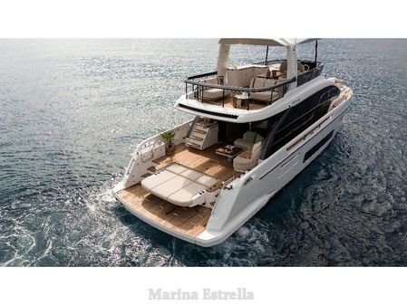 Azimut 62 image