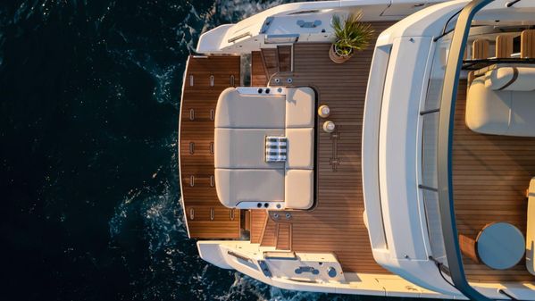 Azimut Fly 62 image