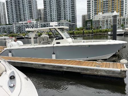 Pursuit S-328-SPORT image
