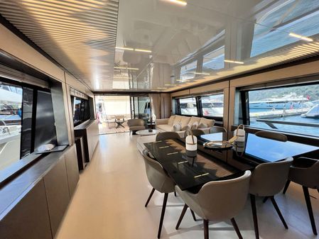 Ferretti Yachts 920 image