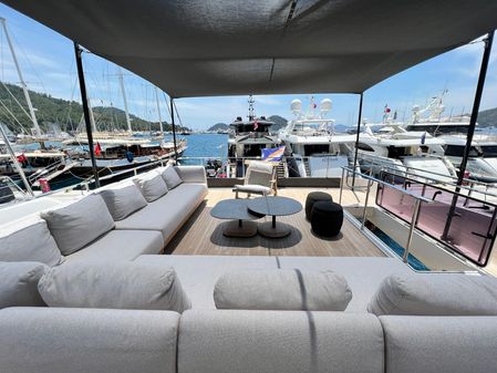 Ferretti Yachts 920 image