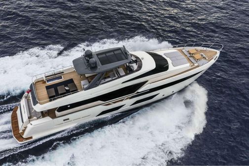 Ferretti Yachts 920 image