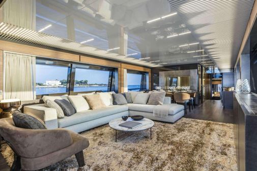 Ferretti Yachts 920 image