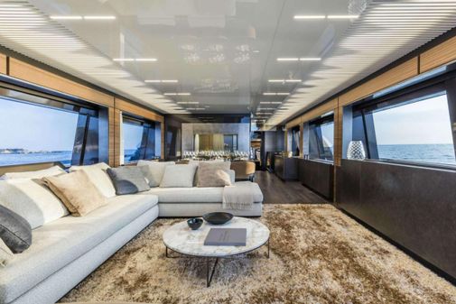 Ferretti Yachts 920 image