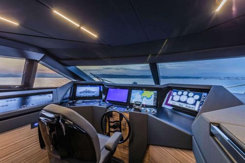 Ferretti Yachts 920 image